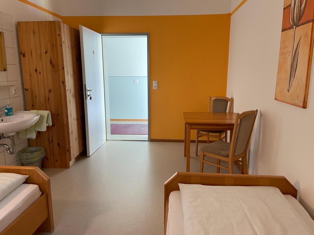 Krug'S Family Hostel Und Restaurant Weilheim in Oberbayern Eksteriør billede