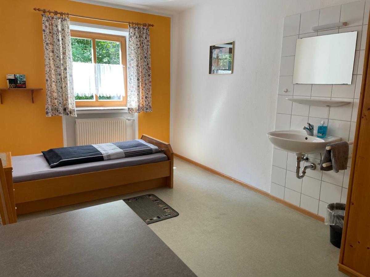 Krug'S Family Hostel Und Restaurant Weilheim in Oberbayern Eksteriør billede